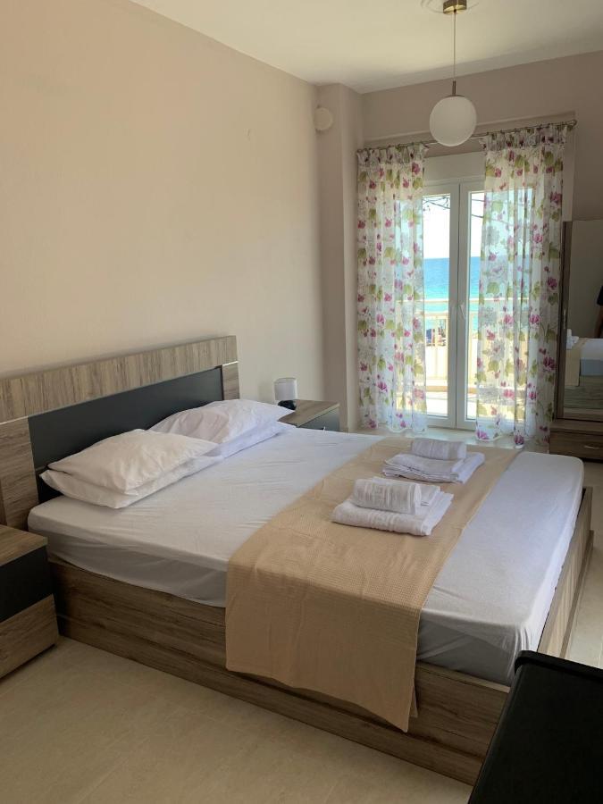 "Breeze" Front To The Sea - Hakidiki Villa Flogita Exterior foto